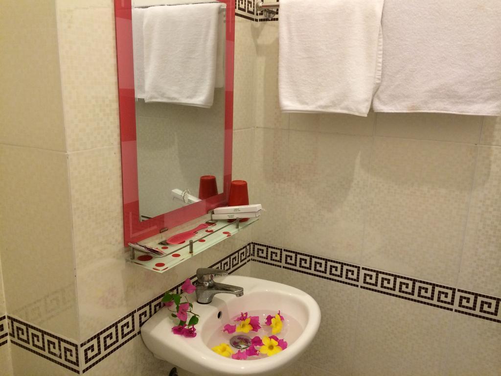Bao Tien Mini Hotel Phan Thiet Exterior foto